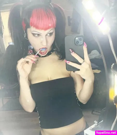 Lilsuccubus666 OnlyFans Thumbnail #yhZogo3g7W