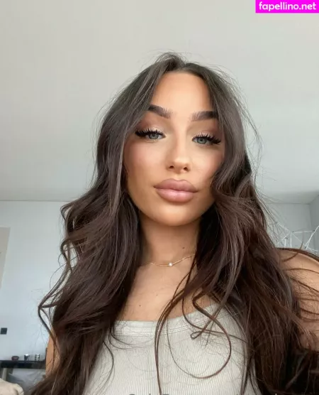 Liltashmae OnlyFans Thumbnail #f1VxklctnV