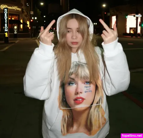 Liltaybepoppin Main Profile Photo