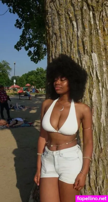 Liltecette 1 OnlyFans Thumbnail #5CeSbZvy80