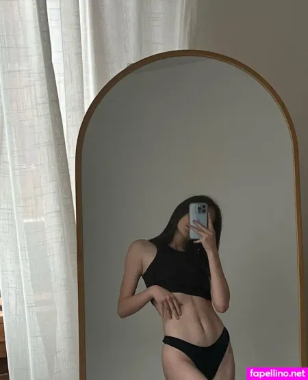 Lilttle Katee OnlyFans Thumbnail #ts9FlEruG0