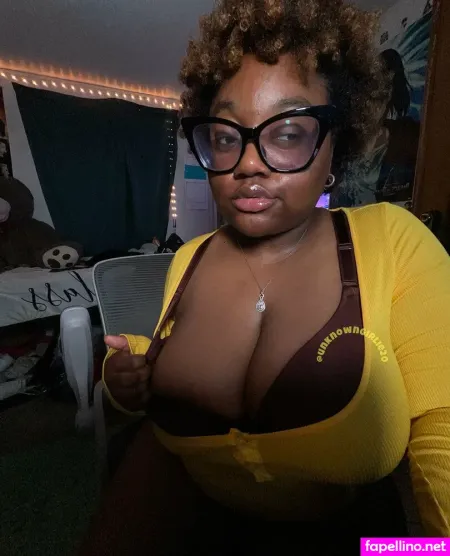 Lilunknowngirlie OnlyFans Thumbnail #SALOfN7d8g