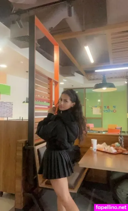 Lilwhuda OnlyFans Thumbnail #0uQjgO3k4e