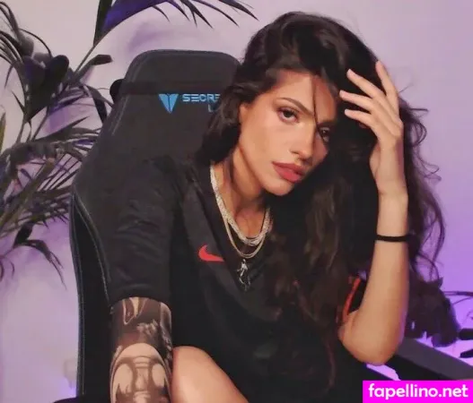 Lilwhuda OnlyFans Thumbnail #R7X33WmiZe