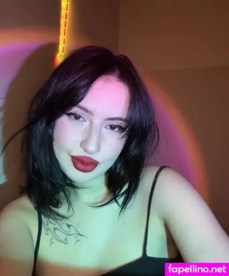 Lily 777 OnlyFans Thumbnail #3tqIaW3pTr