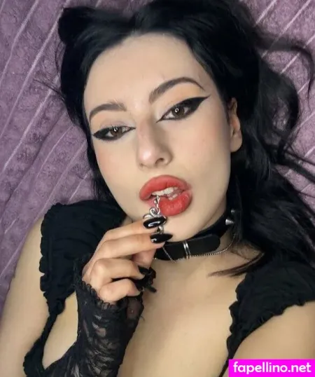 Lily 777 OnlyFans Thumbnail #FKAT59i6zW