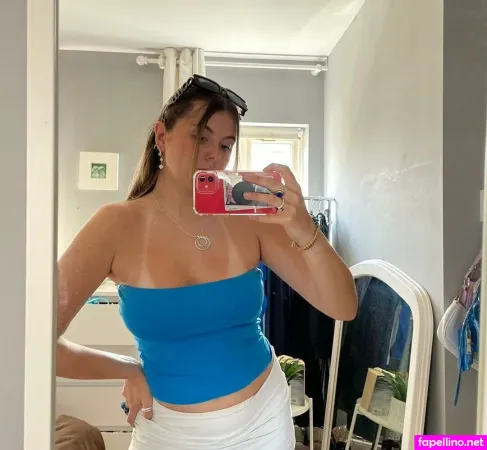 Lily Alder OnlyFans Thumbnail #9k4RJ0mJrz