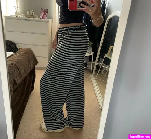 Lily Alder OnlyFans Thumbnail #Pq1ynSiLuS