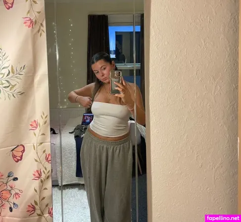 Lily Alder OnlyFans Thumbnail #gESEV46Yk6