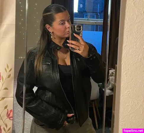 Lily Alder OnlyFans Thumbnail #nuMTlNEIZC