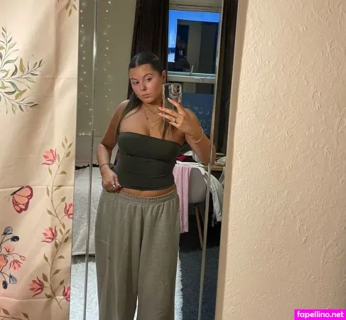 Lily Alder OnlyFans Thumbnail #ujwyTGZwdM