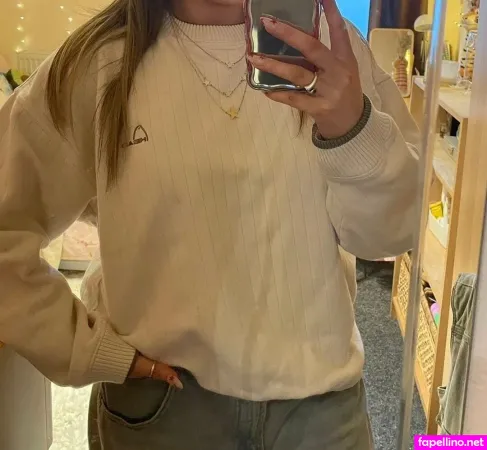 Lily Alder OnlyFans Thumbnail #yiiQB1lyK4