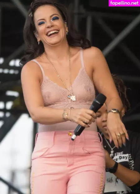 Lily Allen OnlyFans Thumbnail #XO2A8lItrv