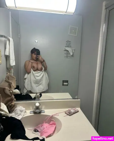 Lily Arceneux OnlyFans Thumbnail #UGXCUhyrIL