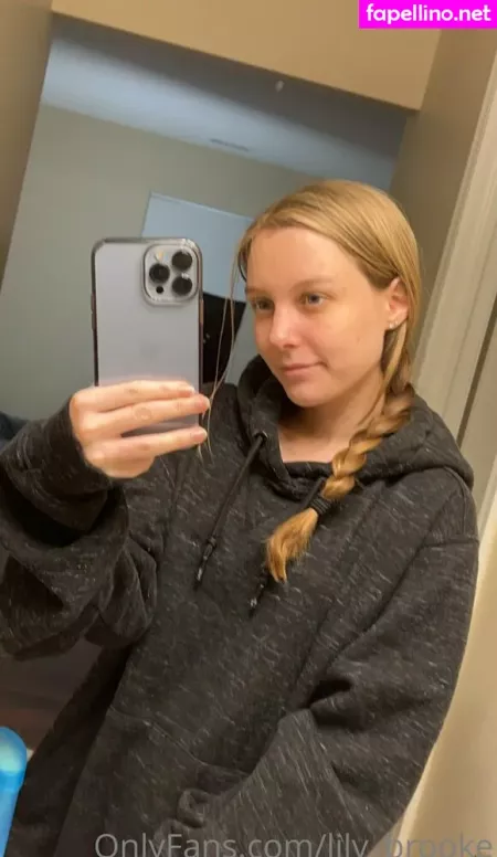 Lily Brooke OnlyFans Thumbnail #Xx5h3hXK9B