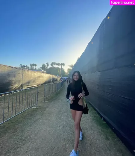 Lily Chee OnlyFans Thumbnail #AyWA3hZUYB