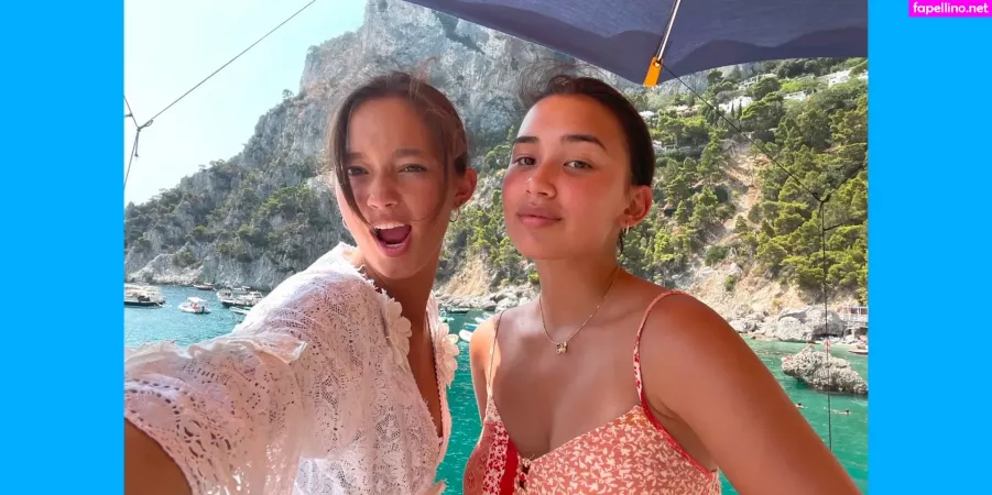 Lily Chee OnlyFans Thumbnail #lEy6q48kaO