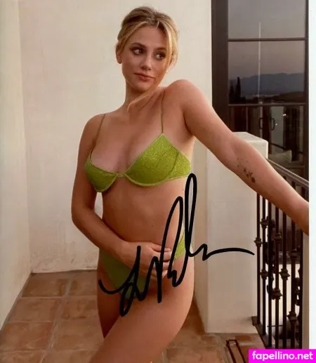 Lily Cowles OnlyFans Thumbnail #1LaJyTLG5q