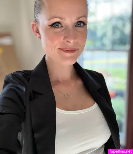 Lily Devyne OnlyFans Thumbnail #nGKSbWP6K5