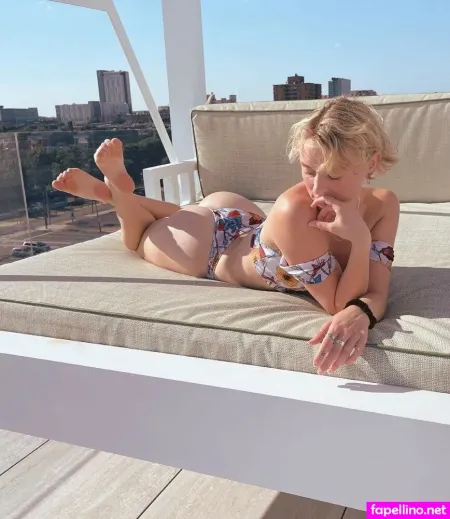 Lily Farrar OnlyFans Thumbnail #BvFvnzGFn4