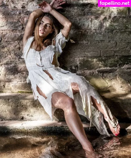 Lily Gilbert 1 OnlyFans Thumbnail #UhrMCDtf1A