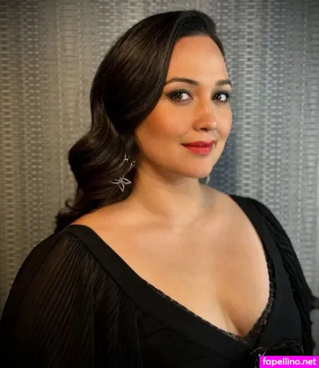 Lily Gladstone OnlyFans Thumbnail #bkCFlyVIKi