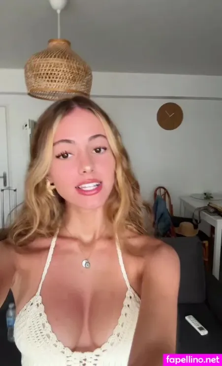 Lily Gottfried OnlyFans Thumbnail #4vk3WIw0j0