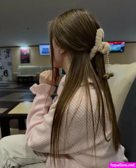 Lily Karamelka OnlyFans Thumbnail #hMPqDdRgYy