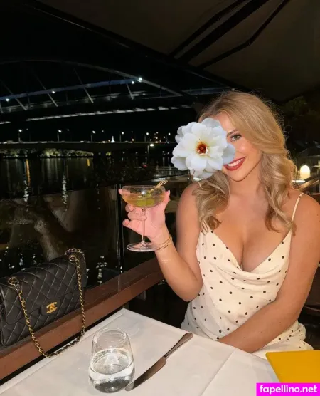 Lily Lawson OnlyFans Thumbnail #yXwJjmooQ6