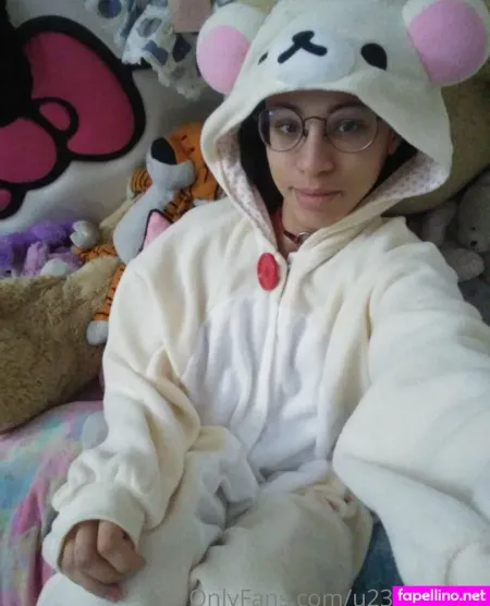 Lily Licks OnlyFans Thumbnail #3pu0l2vkm1