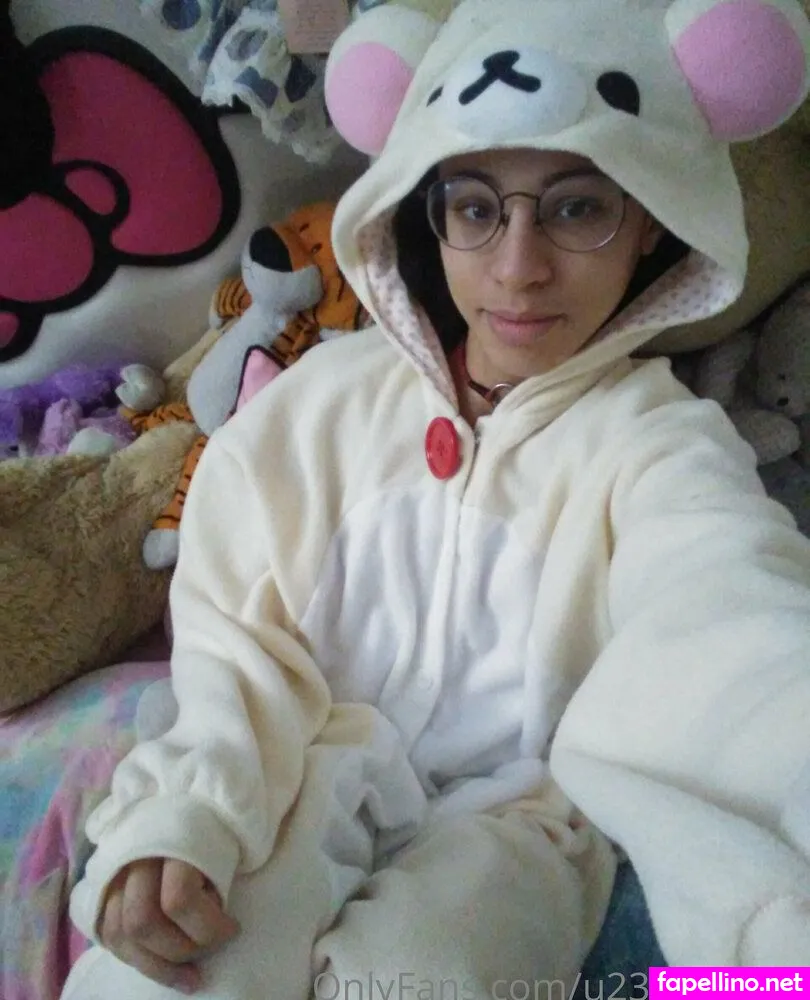 lily.licks.the.plate, lily_licks Nude Leaked OnlyFans Photo #3pu0l2vkm1