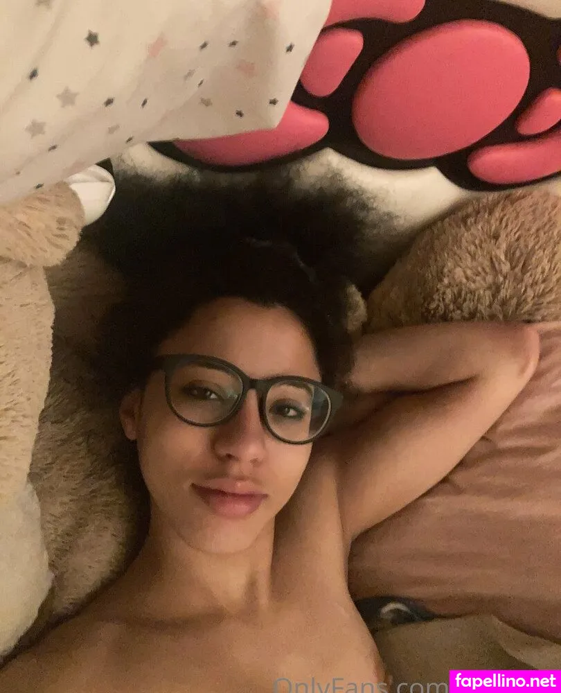 lily.licks.the.plate, lily_licks Nude Leaked OnlyFans Photo #HwoZ43w5uq