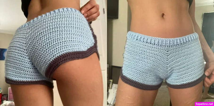 Lily Licks OnlyFans Thumbnail #ON7wdfILTA