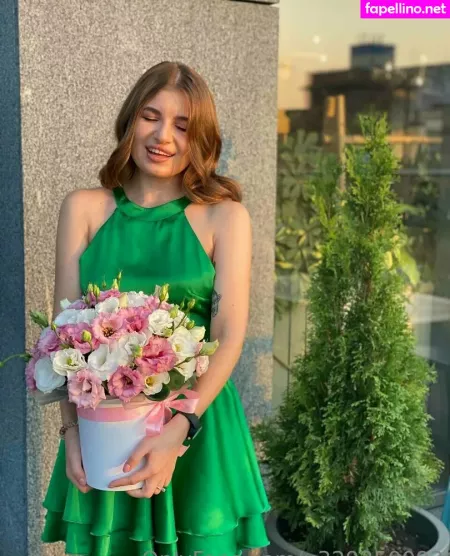 Lily Lilylu OnlyFans Thumbnail #kDIhNFYmnM
