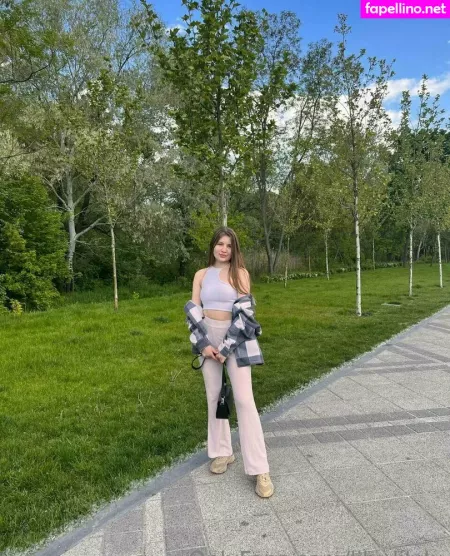 Lily Lilylu OnlyFans Thumbnail #suUaMTrzkw