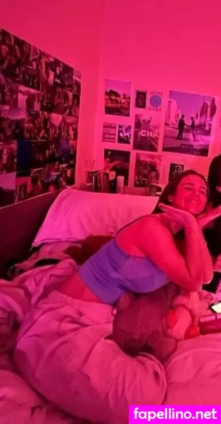 Lily Logan OnlyFans Thumbnail #FaWUozG31U