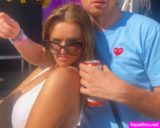 Lily Logan OnlyFans Thumbnail #KacVkutLho