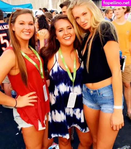 Lily Lowe OnlyFans Thumbnail #xroUVs1d0h