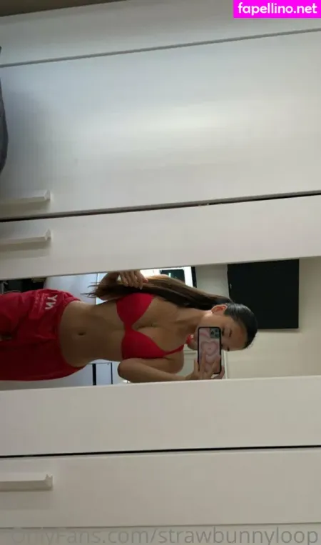 Lily Luen OnlyFans Thumbnail #43FYBTynXT