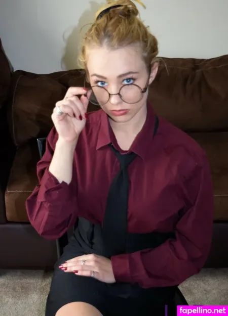 Lily Maevon OnlyFans Thumbnail #FusP4igfLW