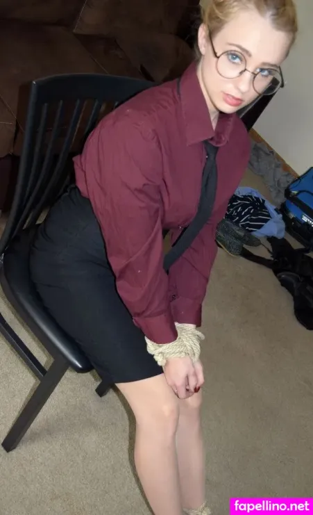 Lily Maevon OnlyFans Thumbnail #aGwM33r1mz