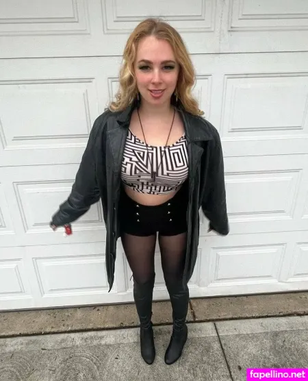 Lily Maevon OnlyFans Thumbnail #dhmRtoCChH