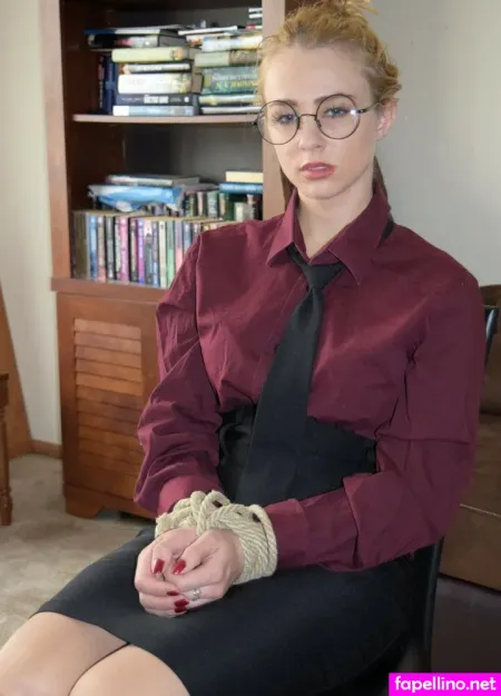 Lily Maevon OnlyFans Thumbnail #sb00nRlXlj