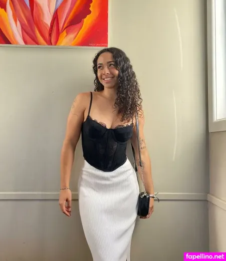 Lily Marsters OnlyFans Thumbnail #OeIizHJbQa