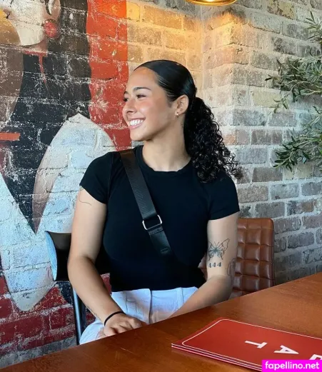 Lily Marsters OnlyFans Thumbnail #pmWXMNEcy6