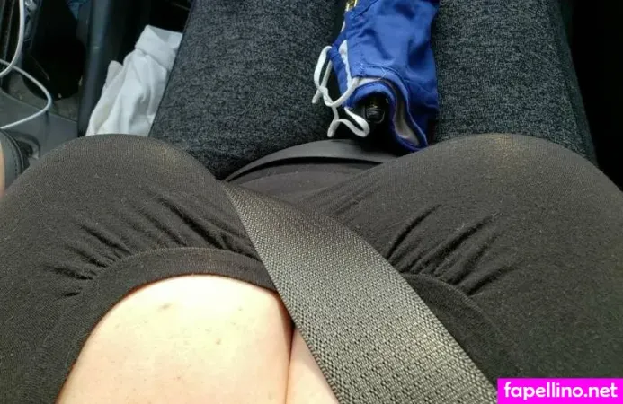 Lily Masie OnlyFans Thumbnail #SqVUW0LIJY