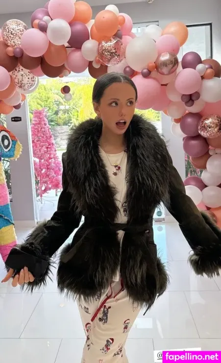 Lily Mo Sheen 2 OnlyFans Thumbnail #swdjppzTjM