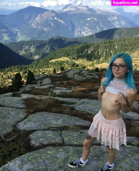 Lily Moonflower OnlyFans Thumbnail #hBxVXLptek