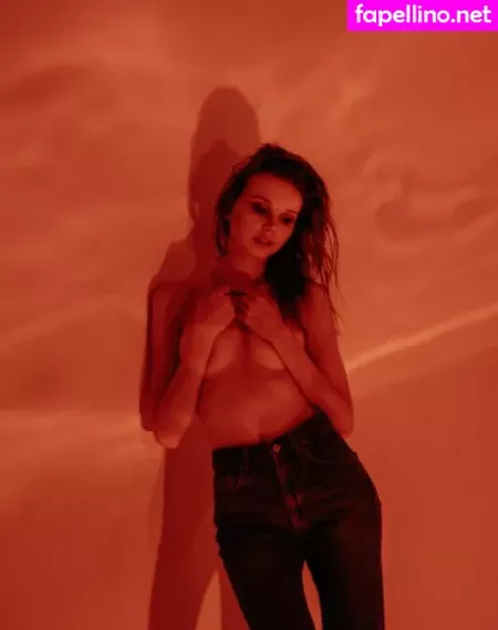 Lily Osadcha OnlyFans Thumbnail #uBIqBe33x1