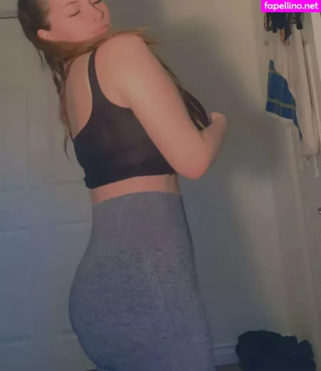 Lily Patrick OnlyFans Thumbnail #3UUwW1aGNb
